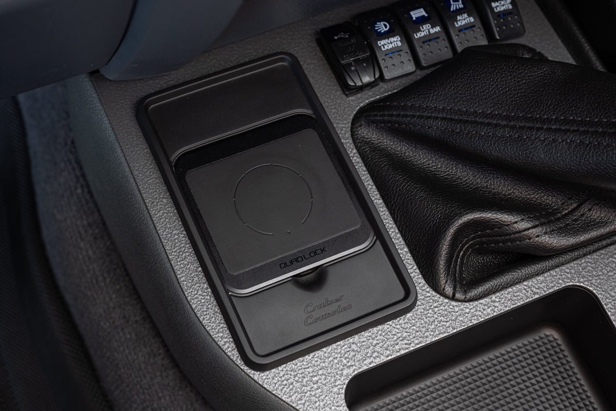 Universal Wireless Phone Charger