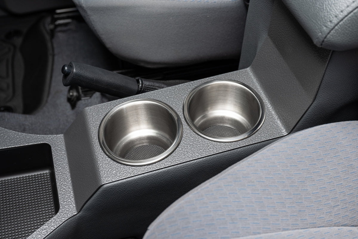 Full Length Centre Console – with Quadlock Magnetic Pivot Head Phone Charger