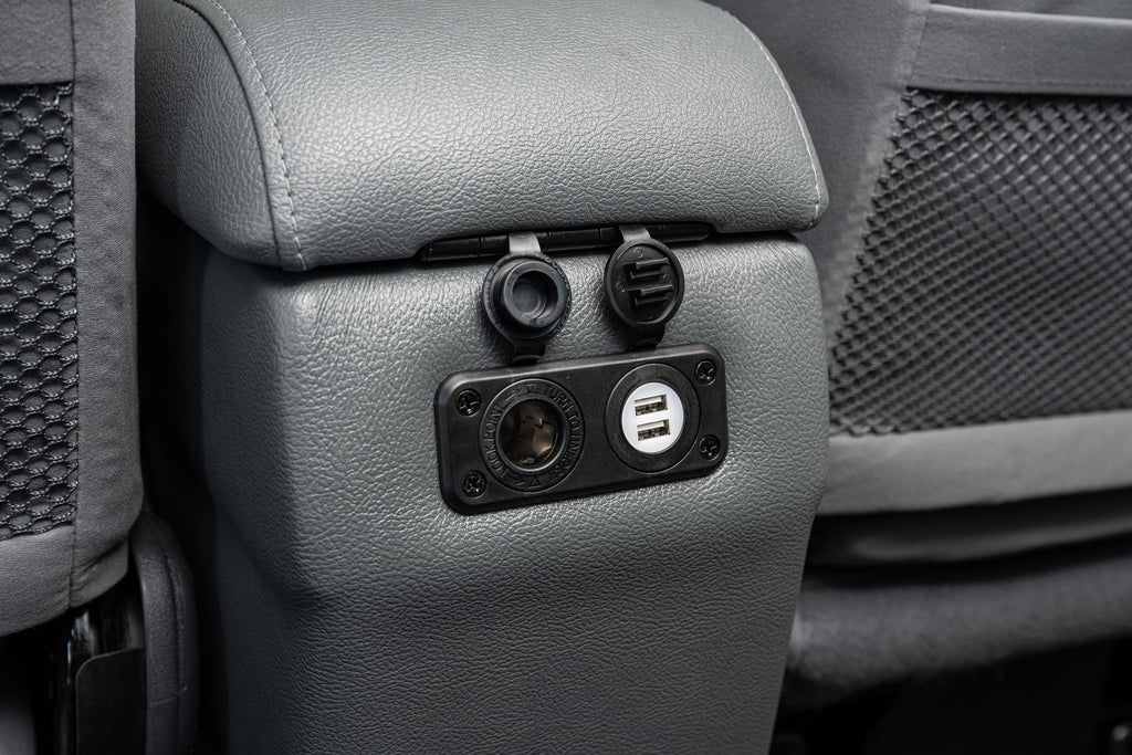 Full Length Centre Console (76 Wagon & 79 Dual Cab)