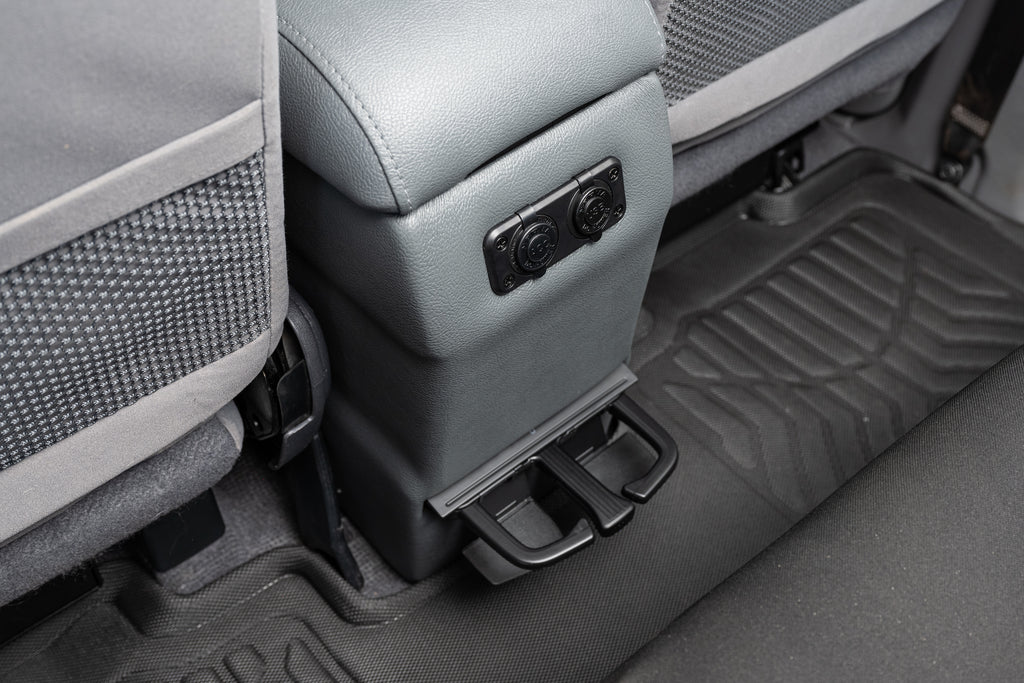 Full Length Centre Console – with Universal Wireless Phone Charger