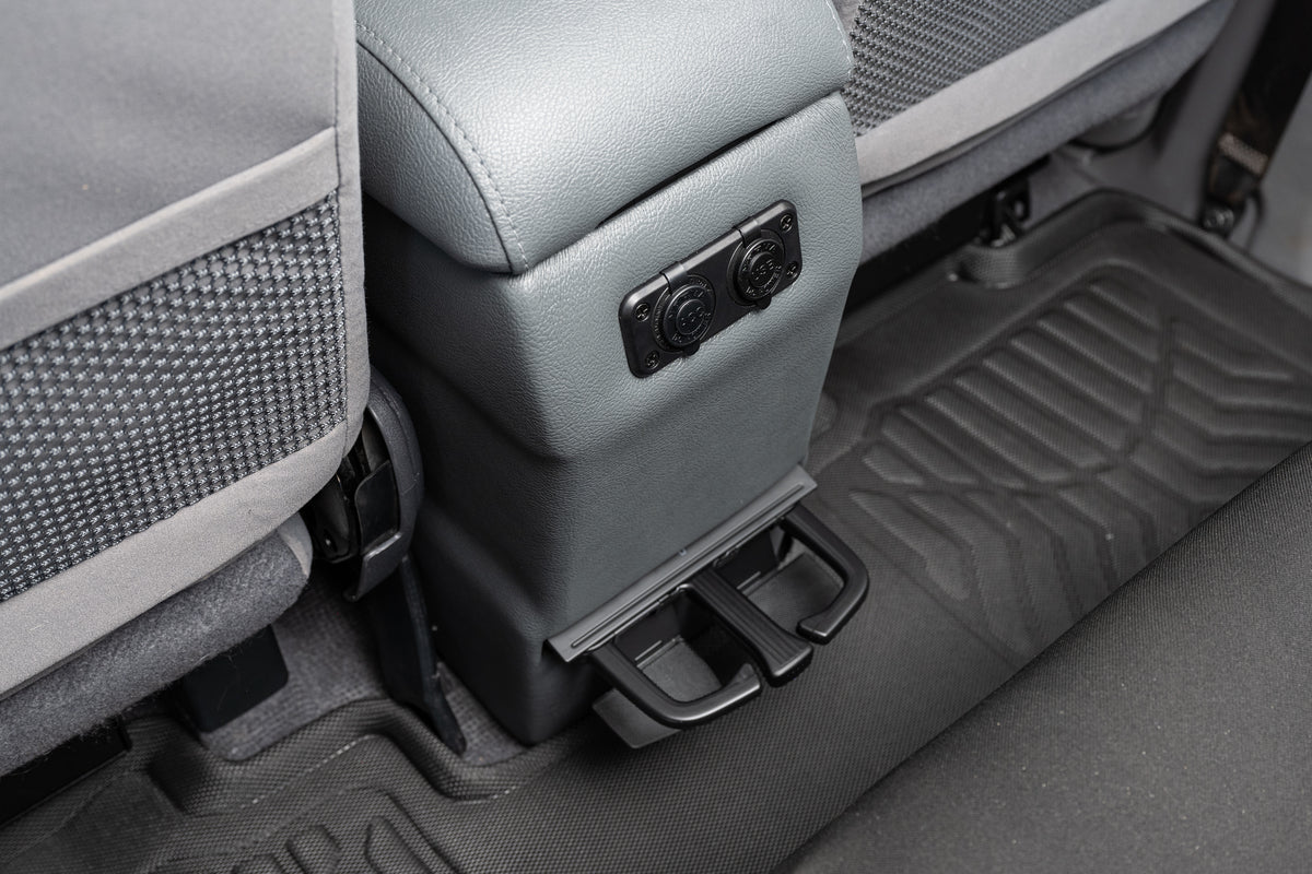 Full Length Centre Console – with Quadlock Magnetic Pivot Head Phone Charger