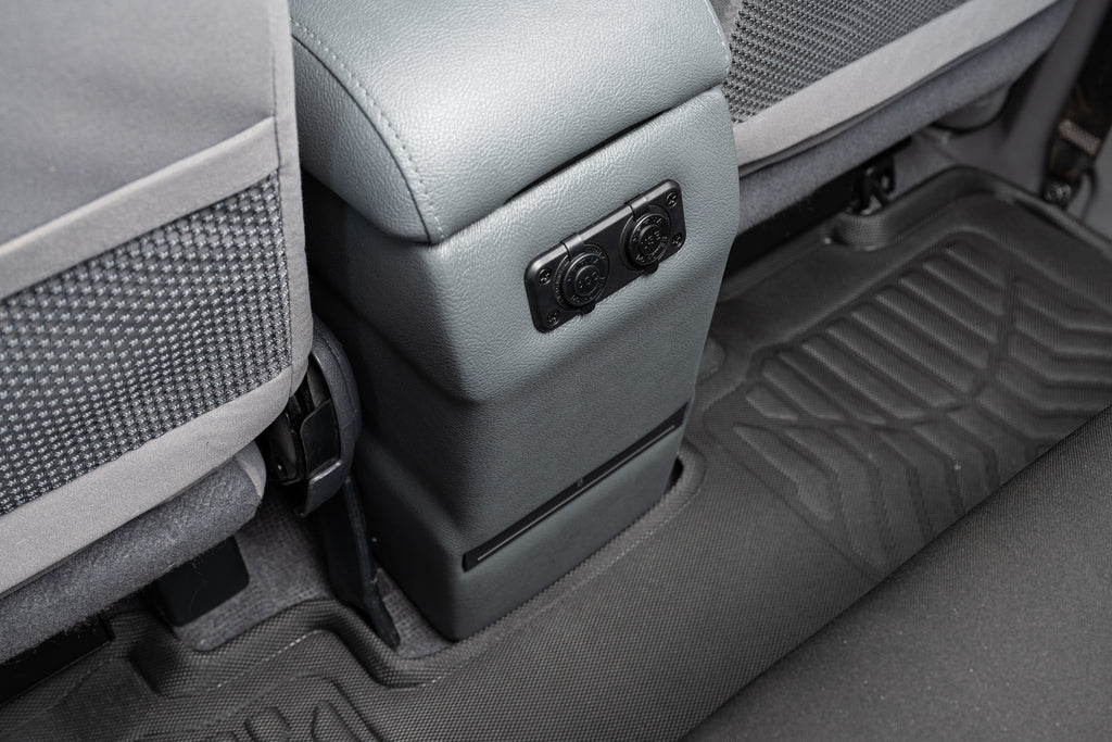 Full Length Centre Console – with Quadlock Magnetic Pivot Head Phone Charger