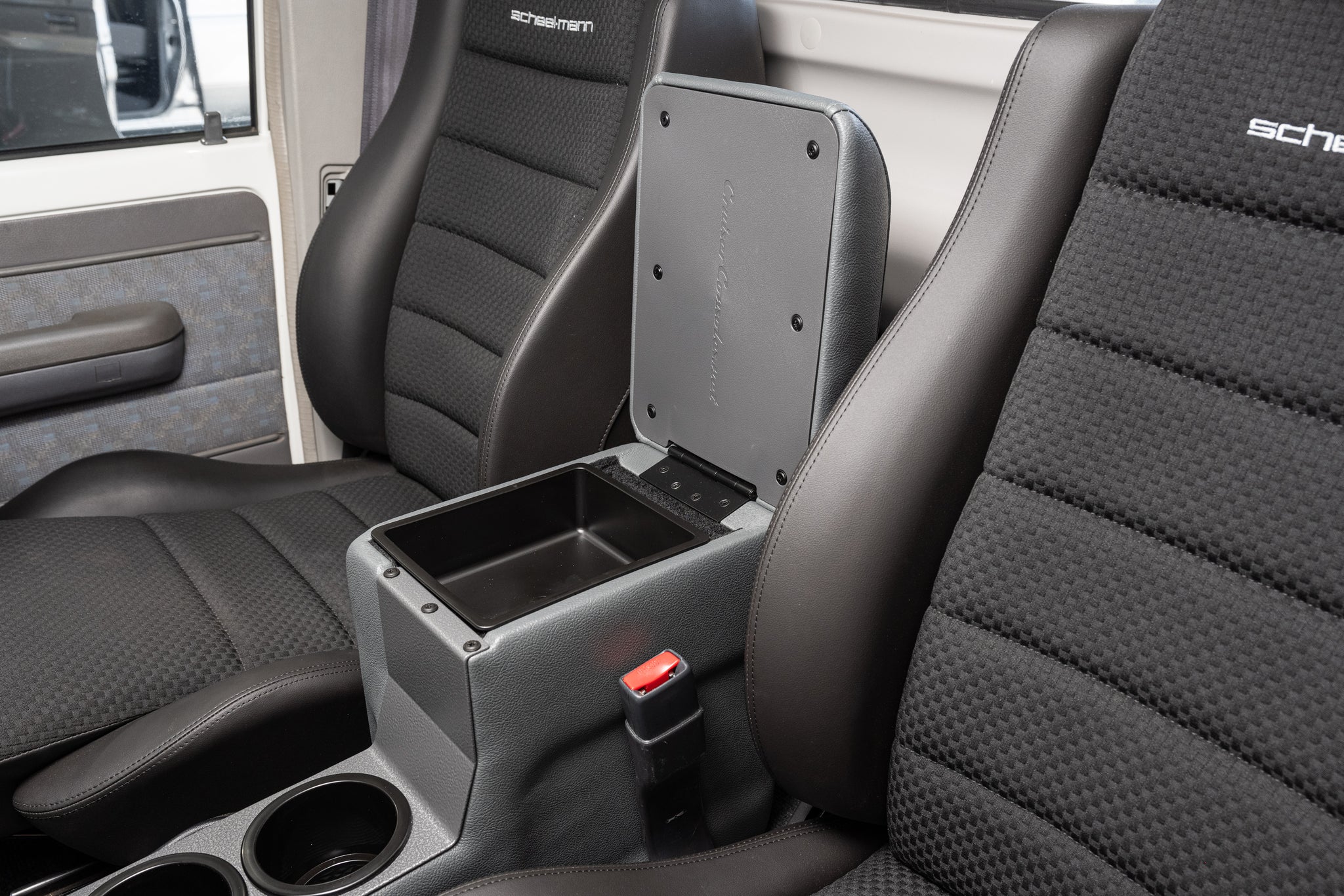High End Rv Driver Console Full Length Centre Console (Old Steel Dash HDJ79 RV Single Cab ...